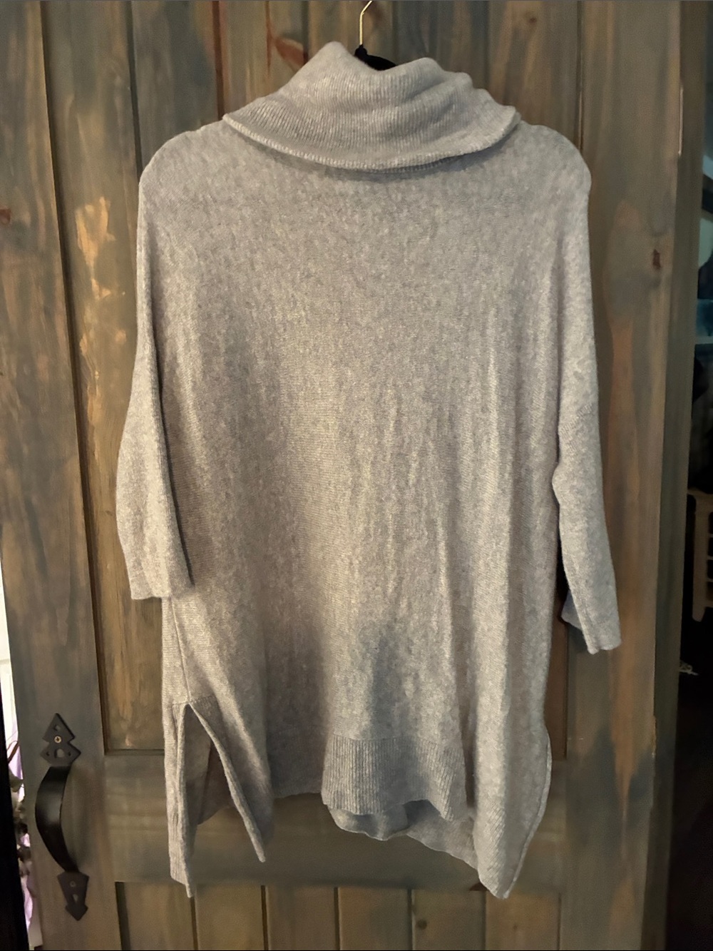 Antonio Melani Cashmere Light Gray Turtleneck Women’s Sweater